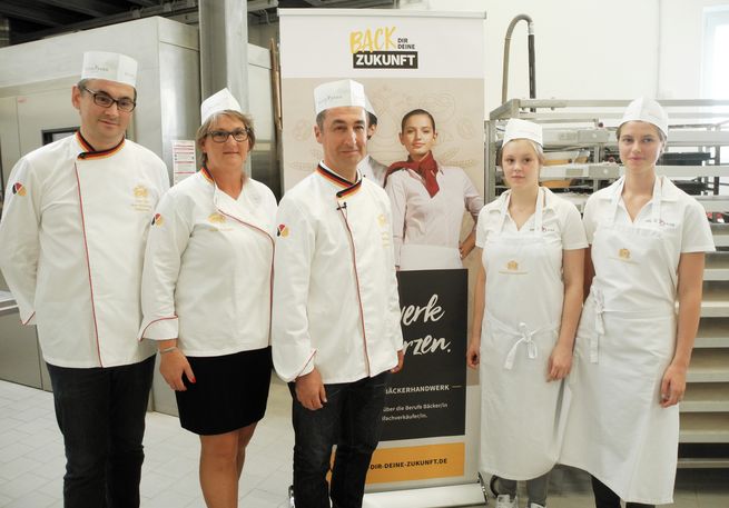 Zentrales Thema Oezdemirs Besuches war die Nachwuchskampagne des Bäckerhandwerks „Back dir deine Zukunft“